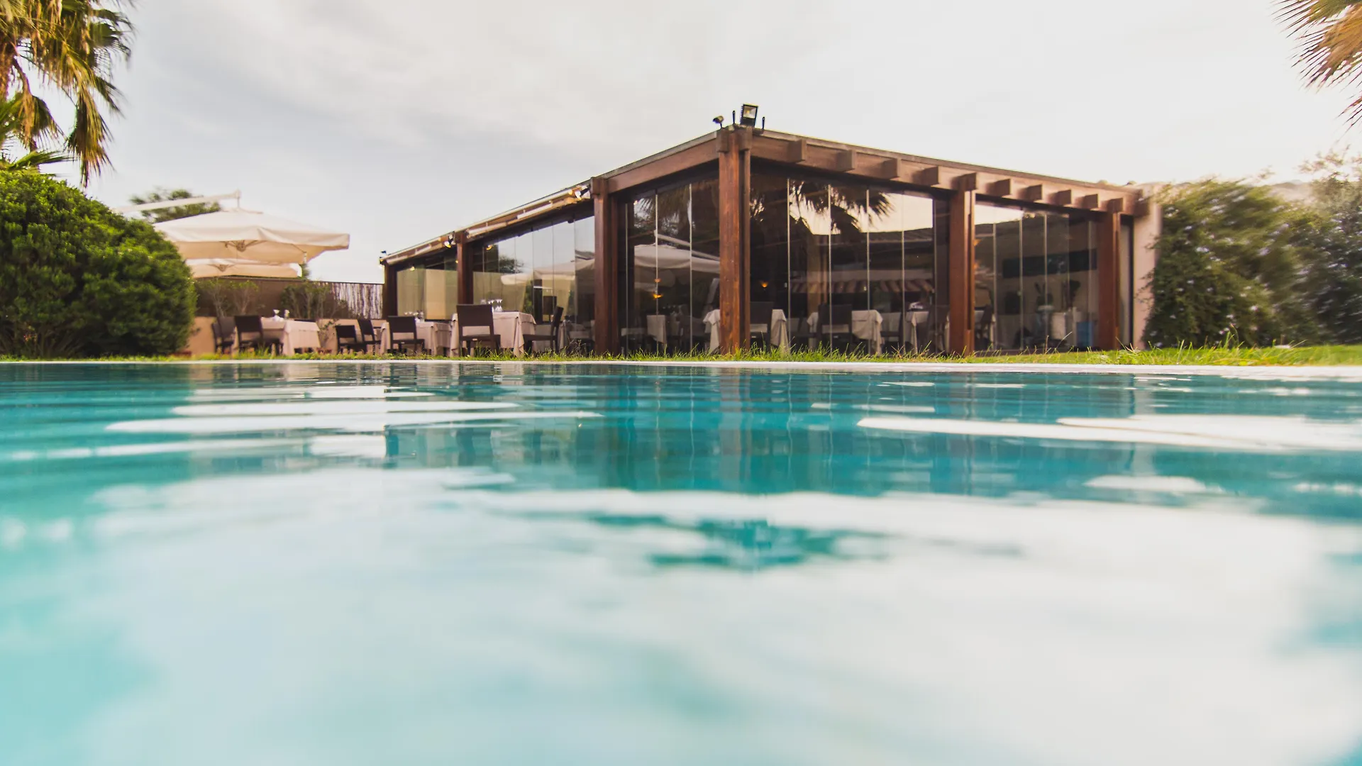 Hotel Aquadulci Chia 4*,